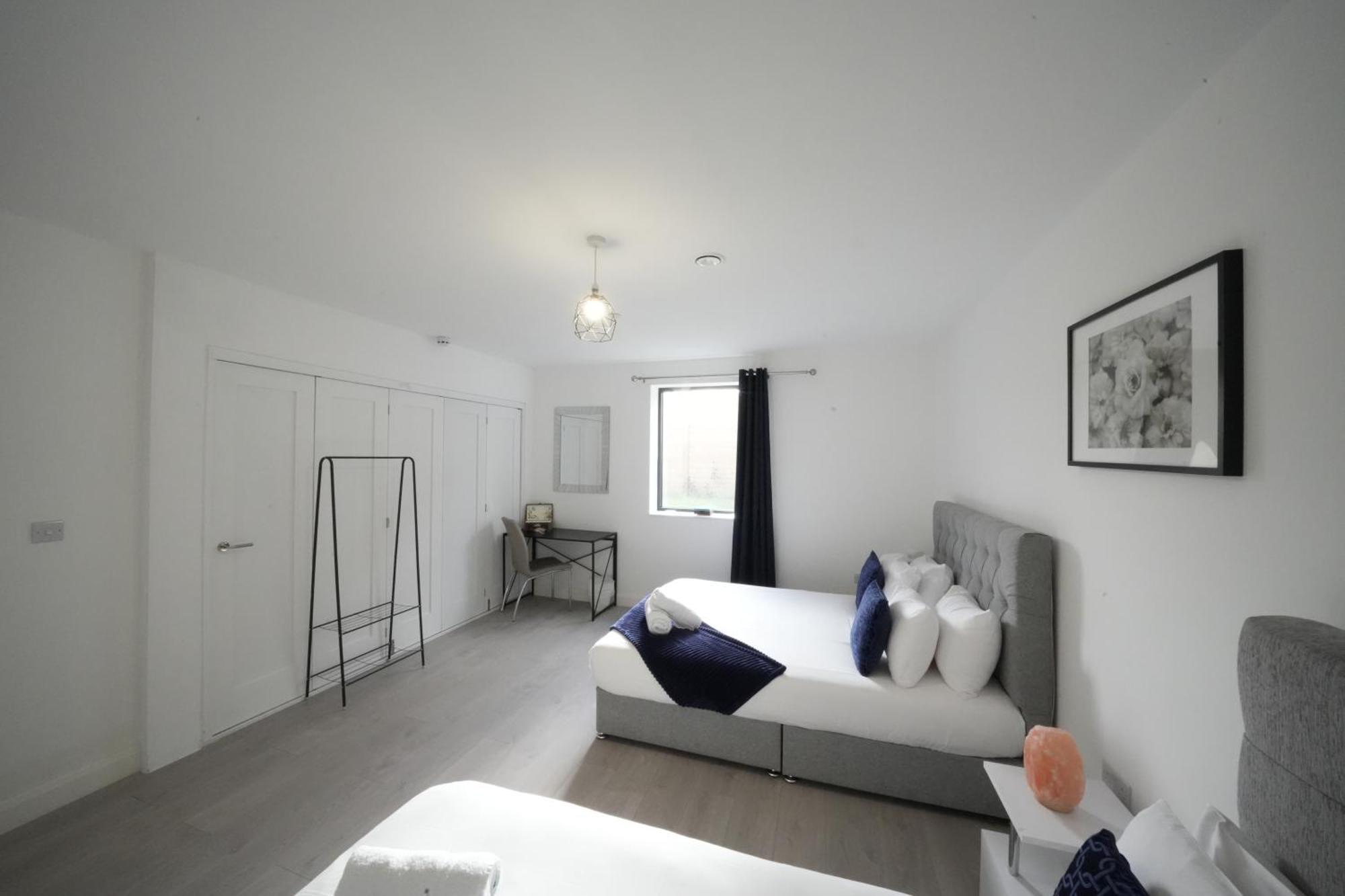 Ealing Broadway Great Stay 7-Minute Walk From The Underground Dış mekan fotoğraf