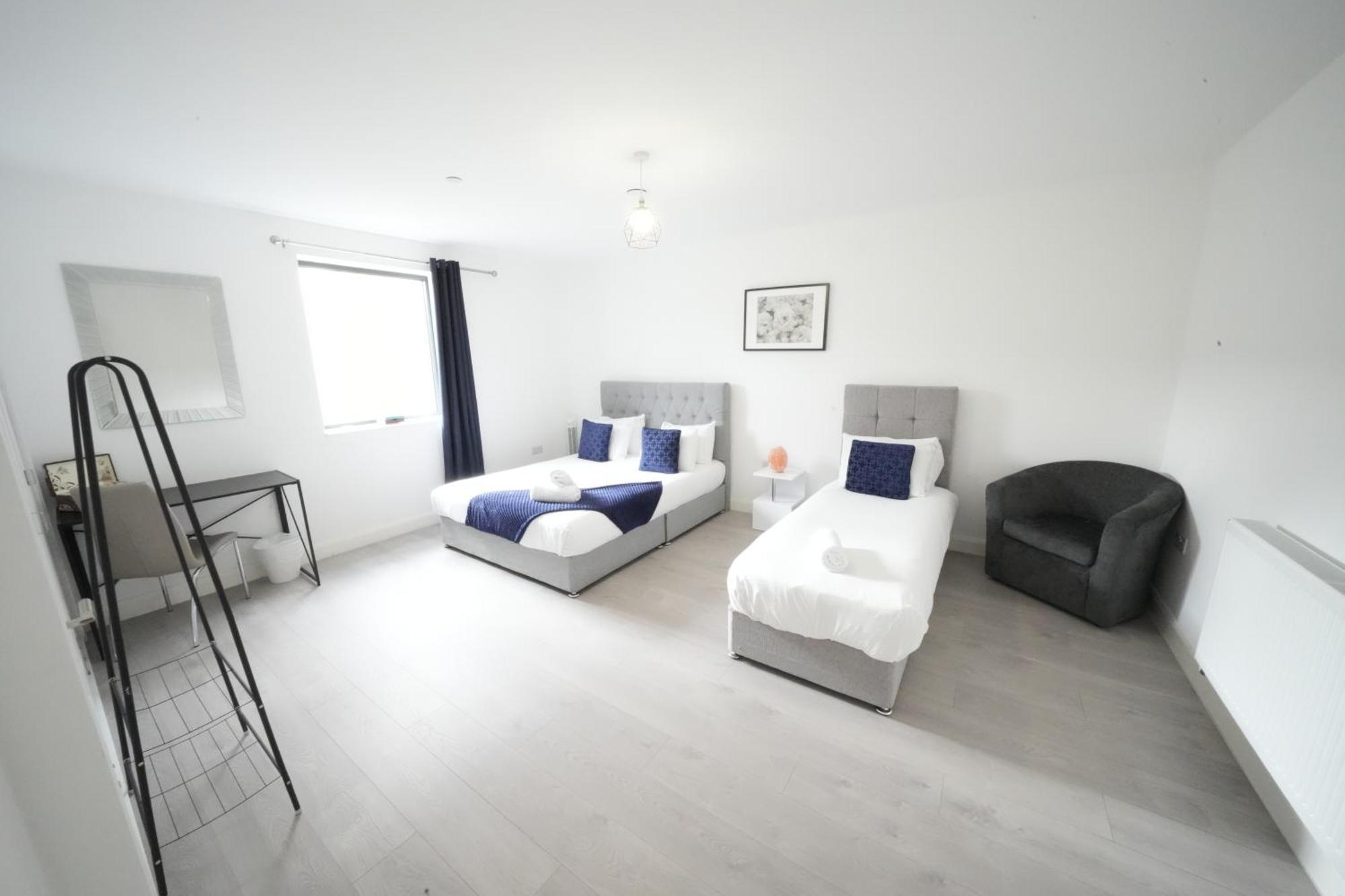 Ealing Broadway Great Stay 7-Minute Walk From The Underground Dış mekan fotoğraf