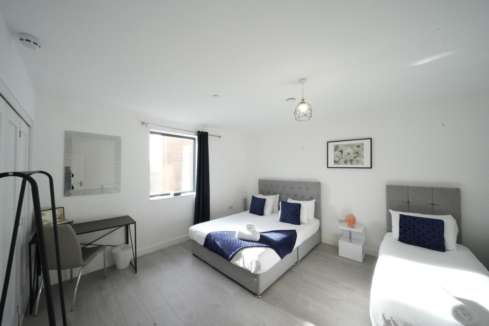 Ealing Broadway Great Stay 7-Minute Walk From The Underground Dış mekan fotoğraf