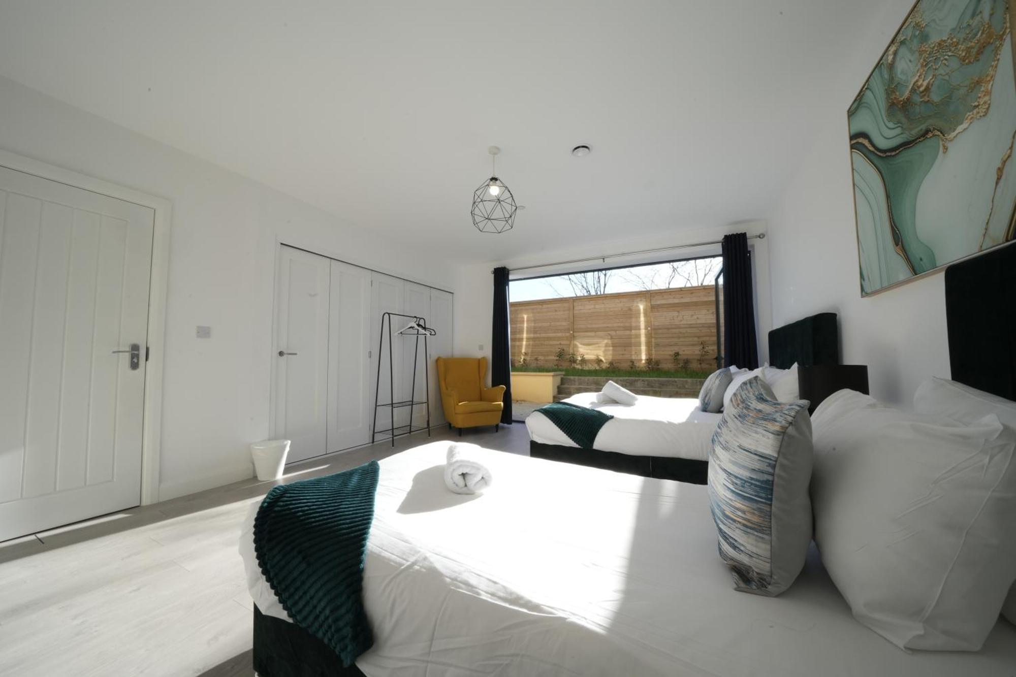 Ealing Broadway Great Stay 7-Minute Walk From The Underground Dış mekan fotoğraf