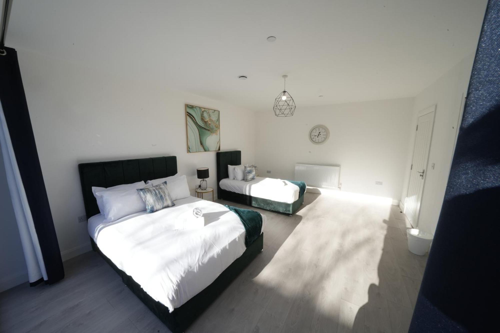 Ealing Broadway Great Stay 7-Minute Walk From The Underground Dış mekan fotoğraf