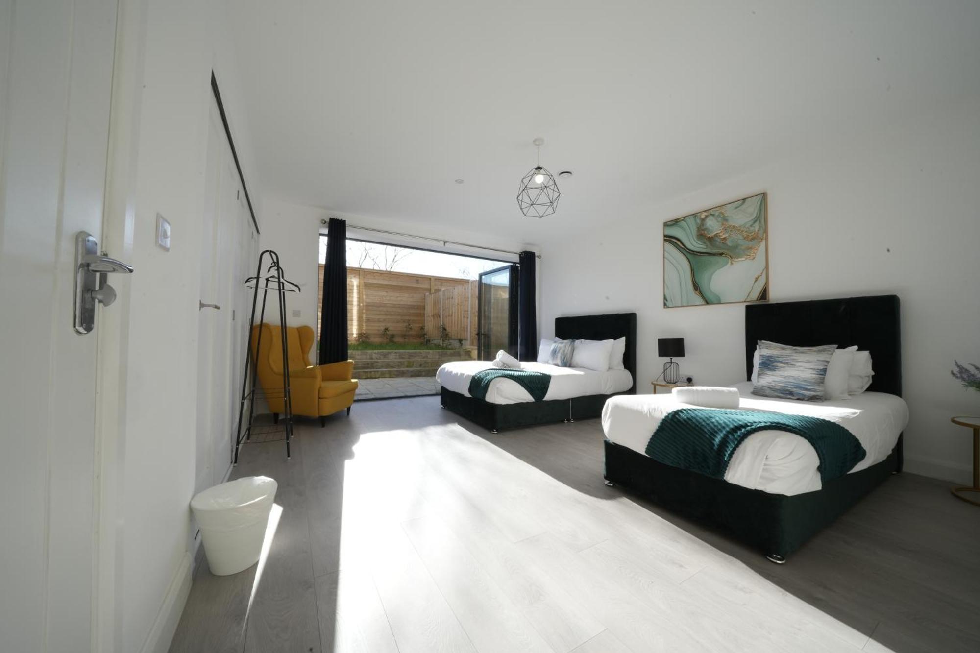 Ealing Broadway Great Stay 7-Minute Walk From The Underground Dış mekan fotoğraf