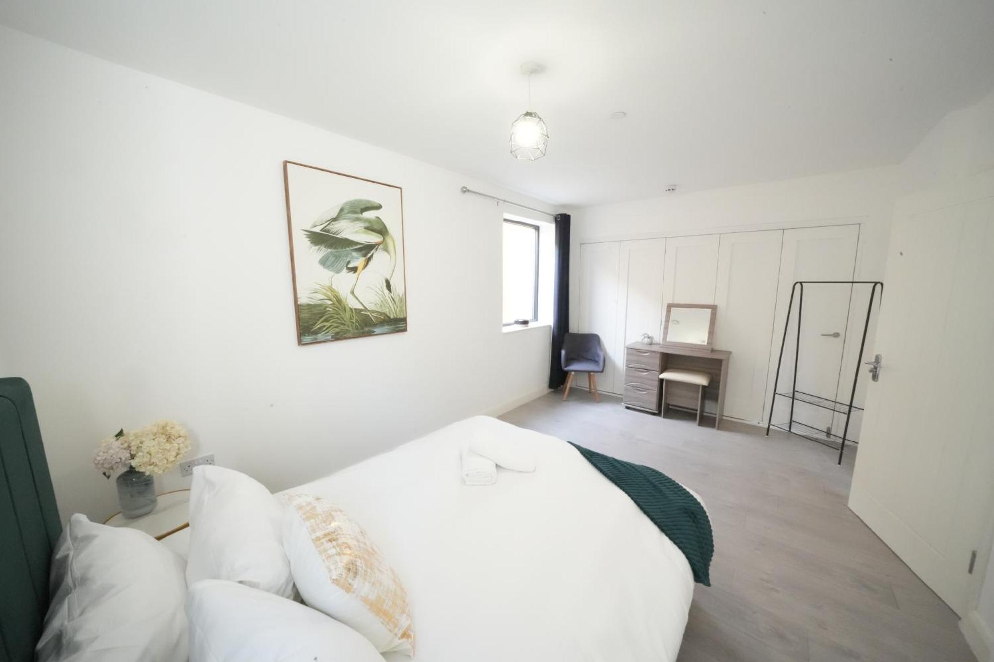 Ealing Broadway Great Stay 7-Minute Walk From The Underground Dış mekan fotoğraf