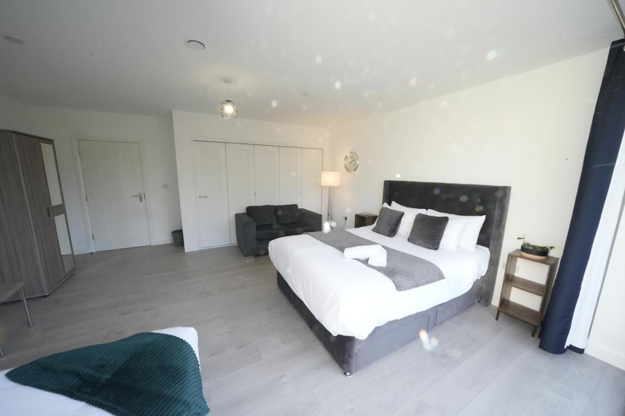 Ealing Broadway Great Stay 7-Minute Walk From The Underground Dış mekan fotoğraf